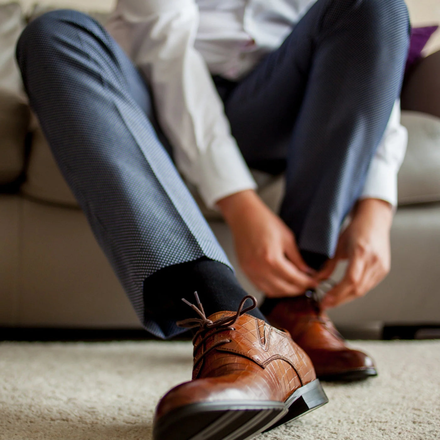 Men's Everyday Essentials: Why Elyfer Socks Are a Must-Have